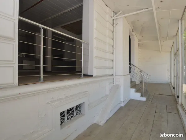 Propriété 10 pièces 198 m²