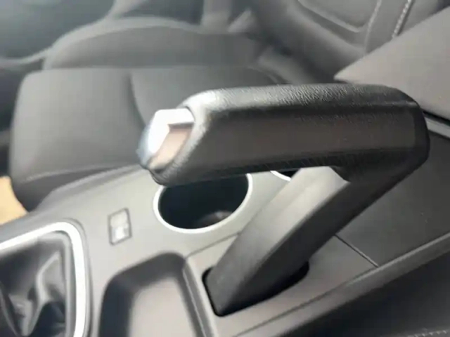 Renault Megane mégane iv berline blue dci 115 - 21b — photo 41