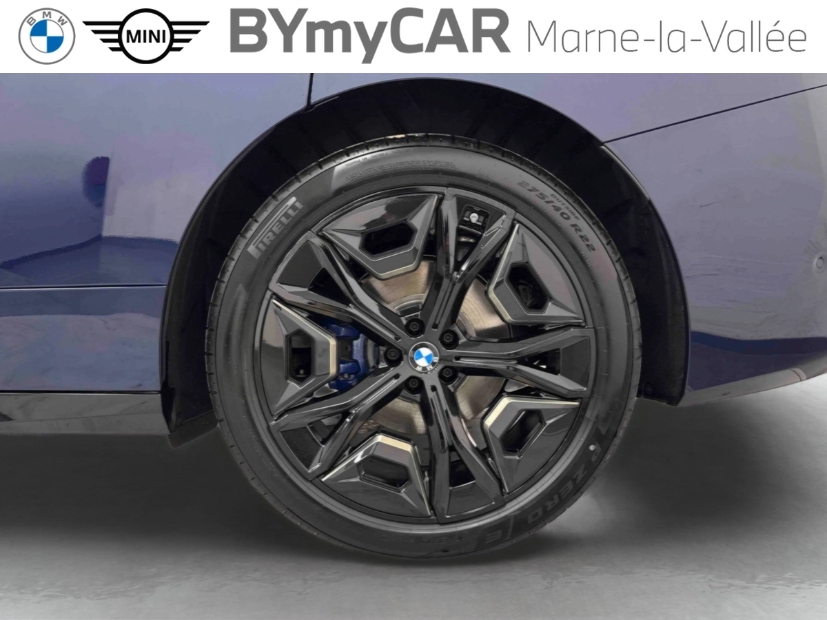 BMW iX xDrive45 408 ch — photo 11