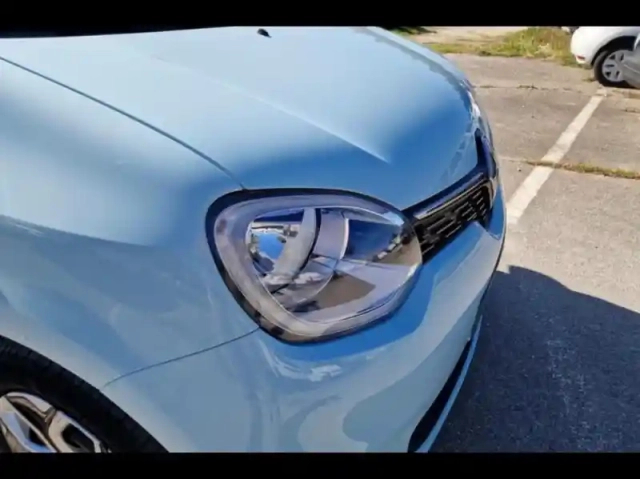 Renault Twingo e-tech electric equilibre r80 achat intégral — photo 15