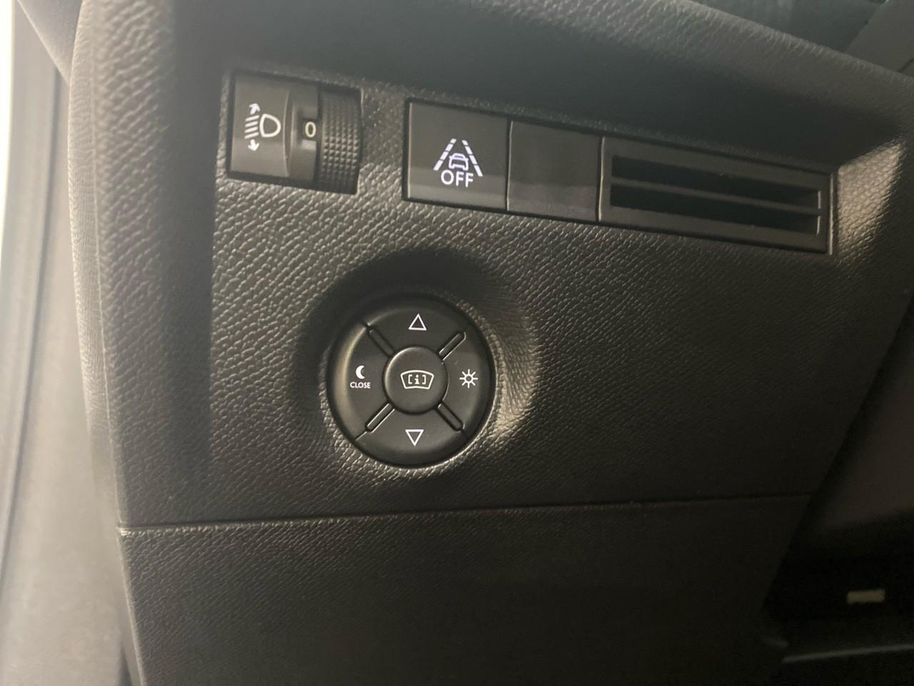 Citroën C4 puretech 130 s&s eat8 shine pack — photo 23