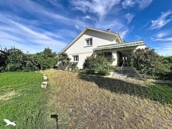 Maison 6 pièces 143 m²