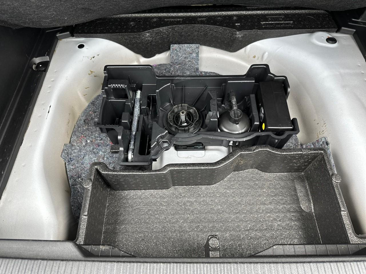 Peugeot 2008 puretech 100 s&s bvm6 style — photo 35
