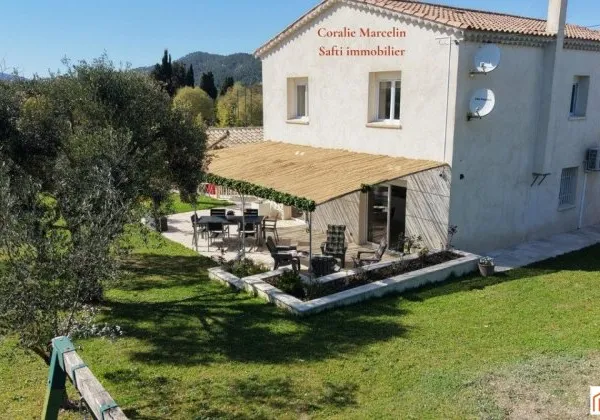 Havre de paix familial à Camps-la-Source : Maison principale avec dépendance de 80 m².