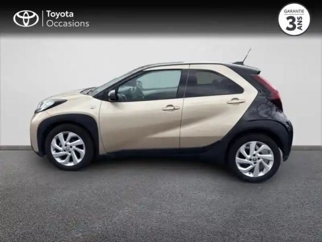 Toyota Aygo x 1.0 vvt-i 72ch design — photo 3