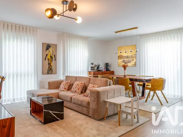 Appartement 4 pièces 92 m²