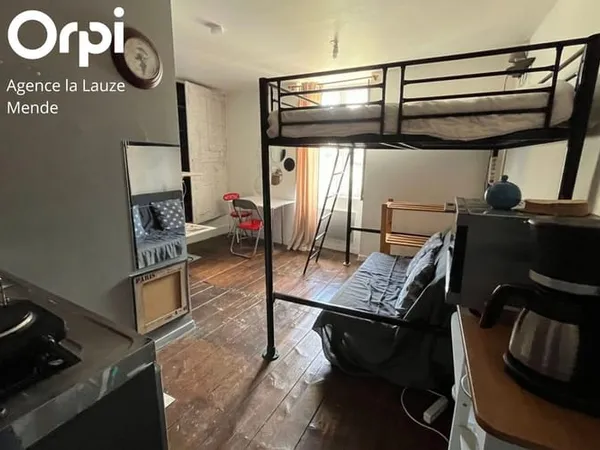 Studio 1 pièce 17 m²