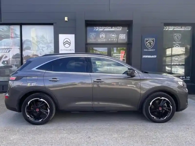 Ds Ds 7 e-tense 4x4 300 performance line + — photo 37