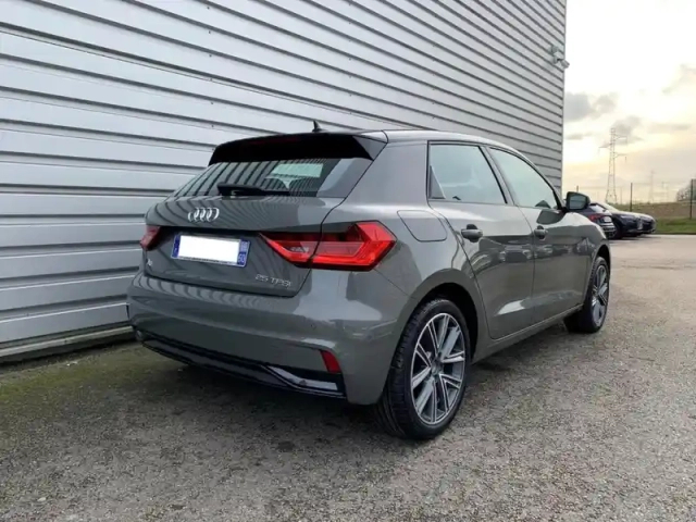 Audi A1 sportback 25 tfsi 95ch design s tronic 7 — photo 23