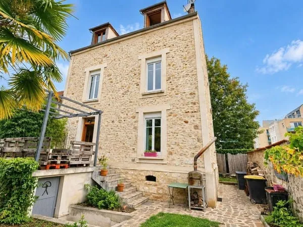 Maison 5 pièces 110 m²