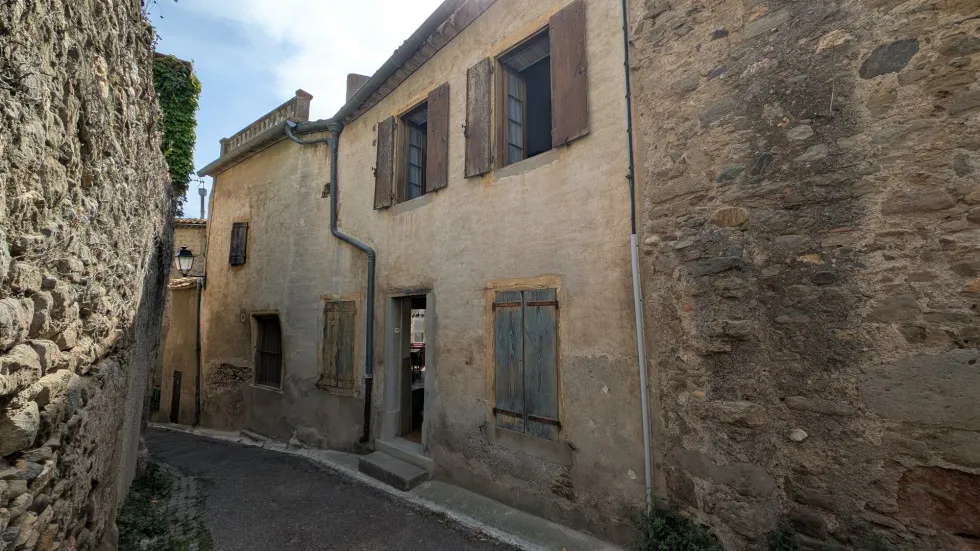 Photo 3
