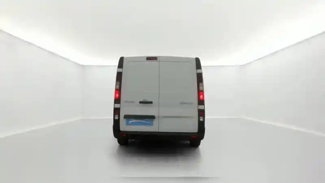 Renault Trafic fgn l1h1 3000 kg blue dci 130 — photo 13