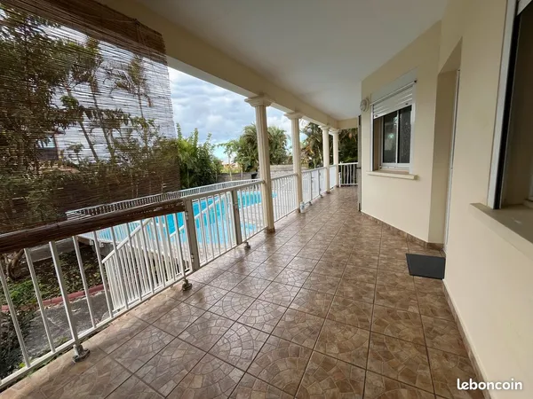 Vend Grande villa