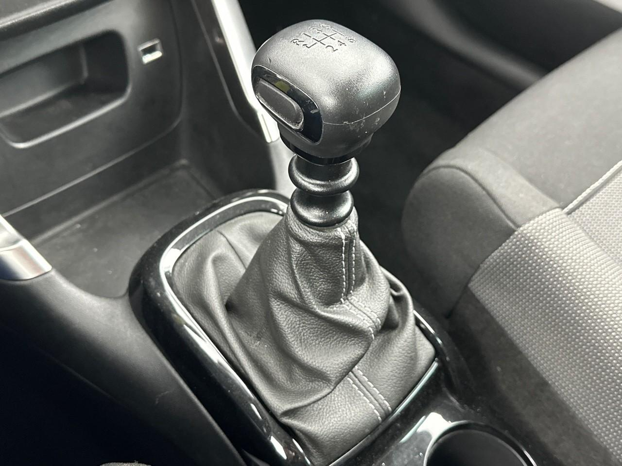Citroën C3 Aircross puretech 110 s&s bvm6 shine — photo 28