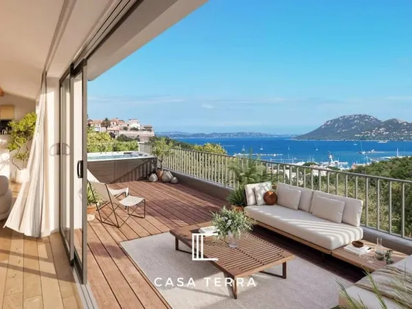 SANTA CATALINA - Penthouse de 4 pièces avec vue mer / Porto-Vecchio Centre