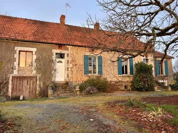 A VENDRE - Longère 5 pièces plain pied à Dunet (36310)
