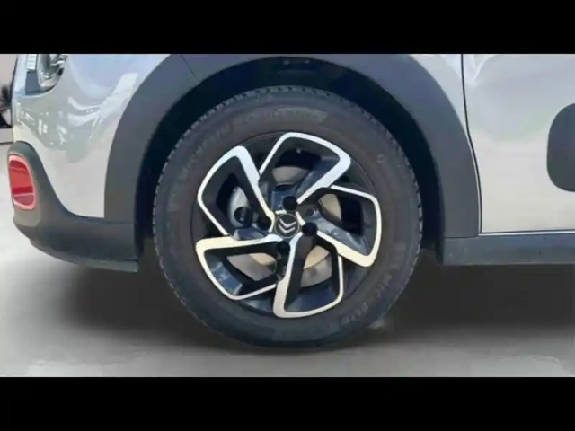 Citroën C3 1.2 puretech 110ch s&amp;s shine 120-123g — photo 10