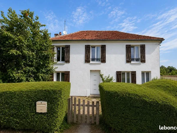 Longère 5 pièces 110 m²