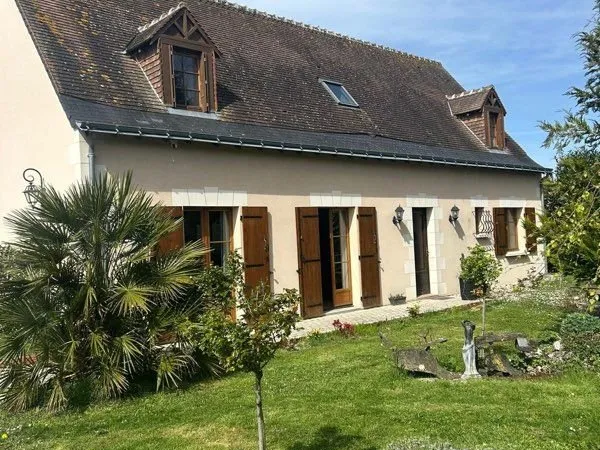 LEMERE "Le Coudray": A 10 Kms du centre ville de CHINON, L'ILE BOUCHARD et RICHELIEU, maison tout co