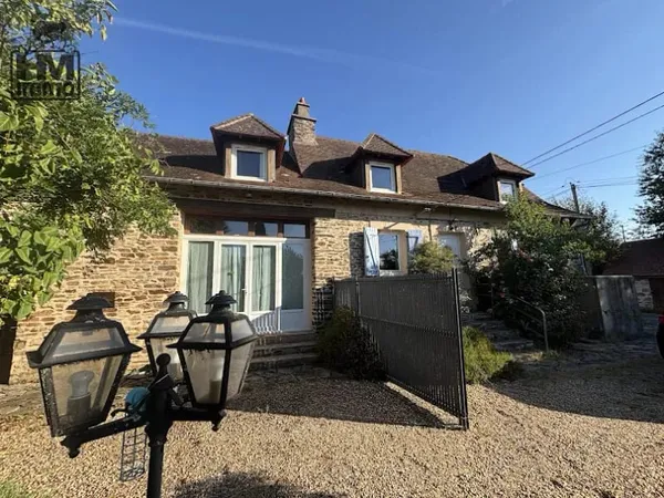 Maison 7 pièces 212 m²