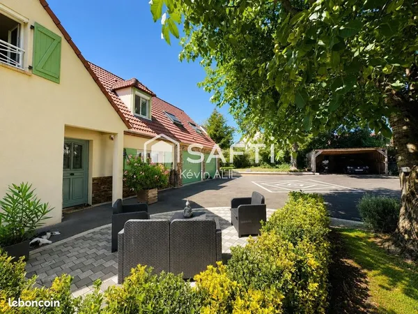Maison 7 pièces 148 m²