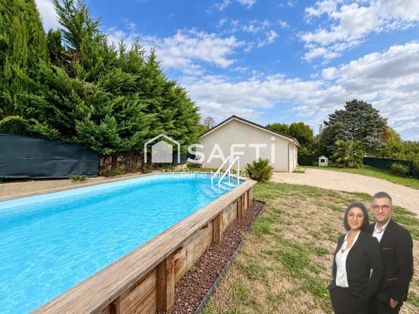 Plain-pied récent 4 chambres avec piscine