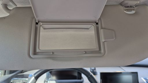 Citroen C4 Cactus 1.2 PureTech 110 - Live – 2019 – 109573 km – Essence – Boîte Manuelle — photo 6