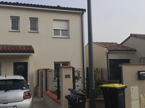 Maison recente de type 4 gragnague 31380