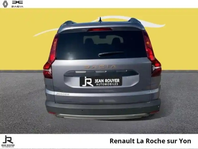 Dacia Jogger 1.0 eco-g 100ch extreme 5 places -24 — photo 11