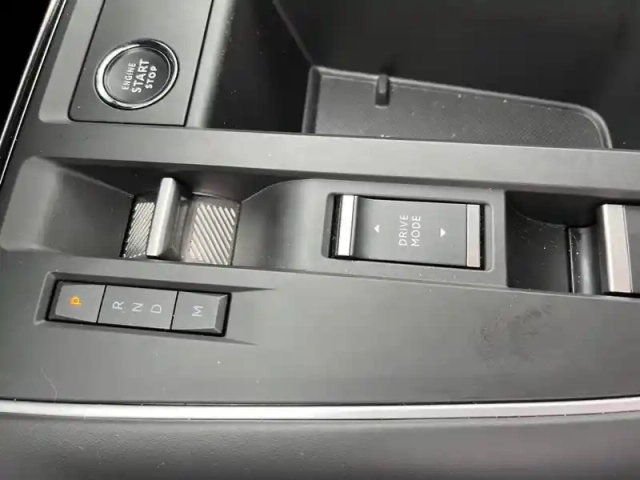 Citroën C5 Aircross hybride 136 e-dcs6 — photo 34