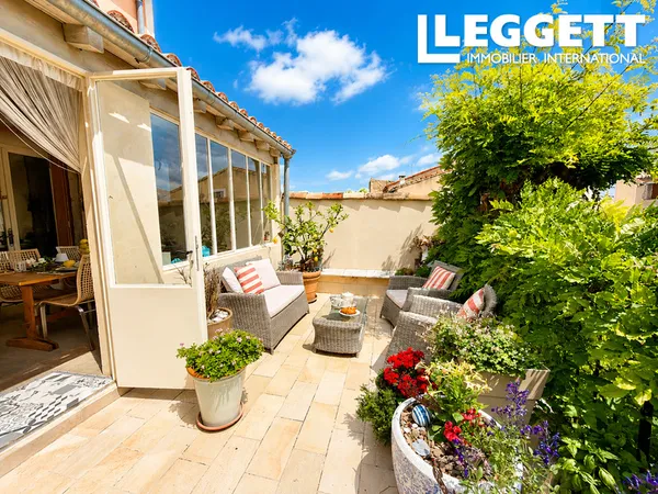 Maison vigneronne de charme avec 3 chambres, terrasses et jardin au coeur de Pouzolles