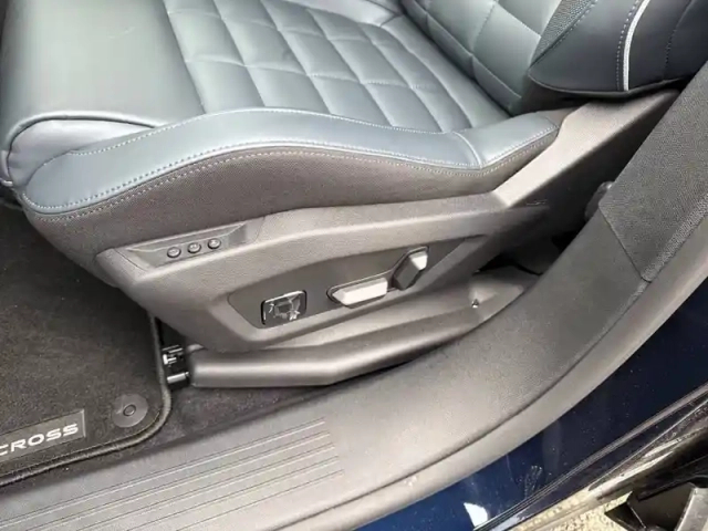 Citroën C5 Aircross hybride 145 e-dcs6 — photo 22