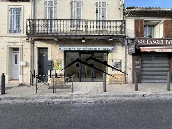 Local 1 pièce 48 m²