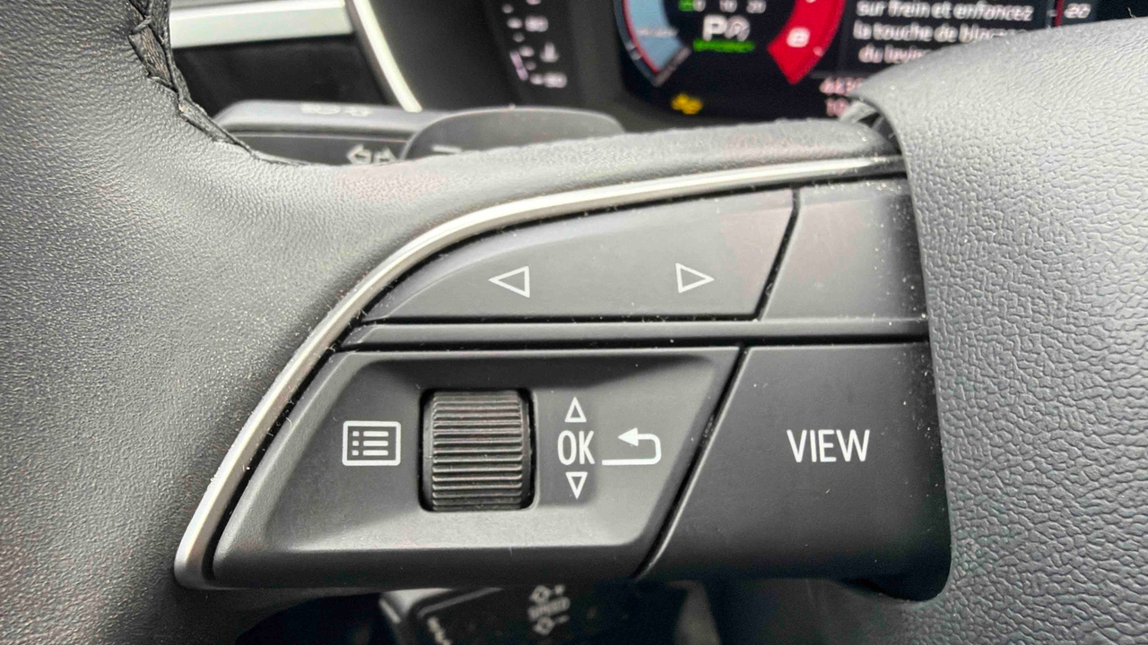 Audi Q3 35 TFSI 150 ch S tronic 7 — photo 25