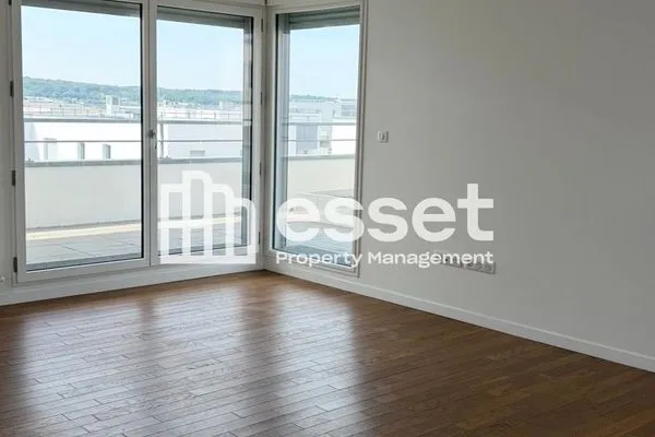 Appartement 4 pièces 93 m²