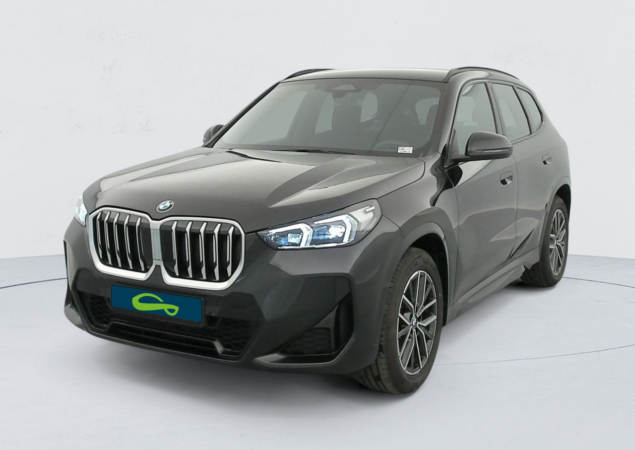 BMW X1 — photo 1