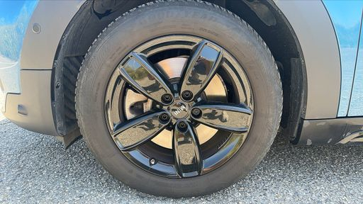 Mini Countryman 1.5 i 220 Plug in Hybrid ALL4 Steptronic6 - Northwood – 2020 – 50000 km – Hybride rechargeable – Boîte Automatique — photo 17
