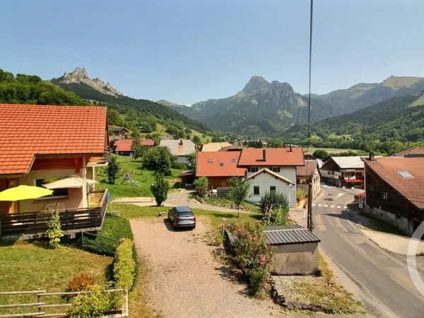 Maison 9 pièces 167 m²