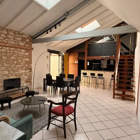 Appartement T3 meublé 72 m² + 2 chambres + parking privatif + 5min à pied de la place du Vigan