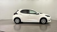 Toyota Yaris 116h Dynamic 5p MY22 — photo 4