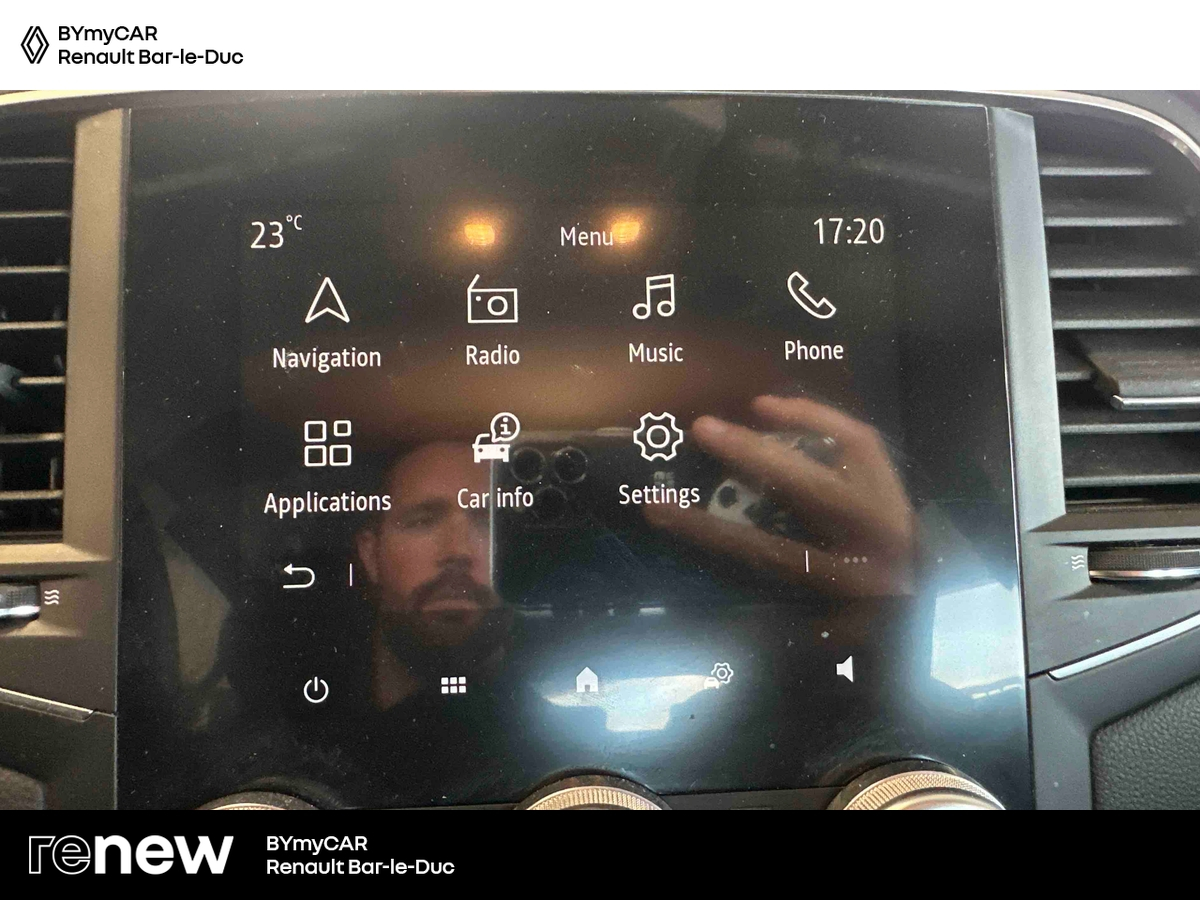 Renault Megane IV Berline Blue dCi 115 EDC — photo 15