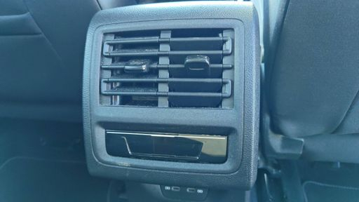 Volkswagen Golf 2.0 TDI 200 DSG7 - GTD – 2022 – 60016 km – Diesel – Boîte Automatique — photo 18
