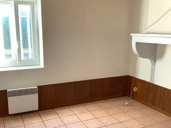Loue appartement à Saint Didier sur Chalaronne