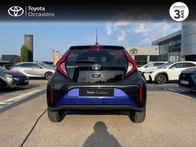 Toyota Aygo X 1.0 vvt-i 72ch design s-cvt — photo 4