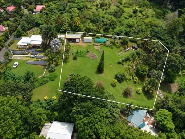 Terrain vue mer-2299 m2 Bouilliante-Guadeloupe