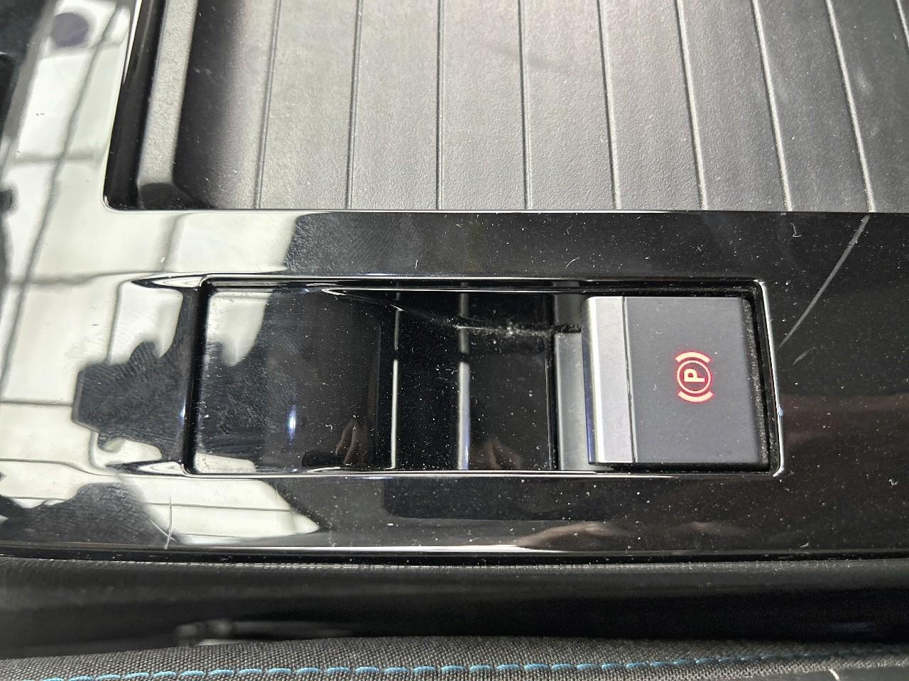 Citroën C4 puretech 130 s&s eat8 shine — photo 18