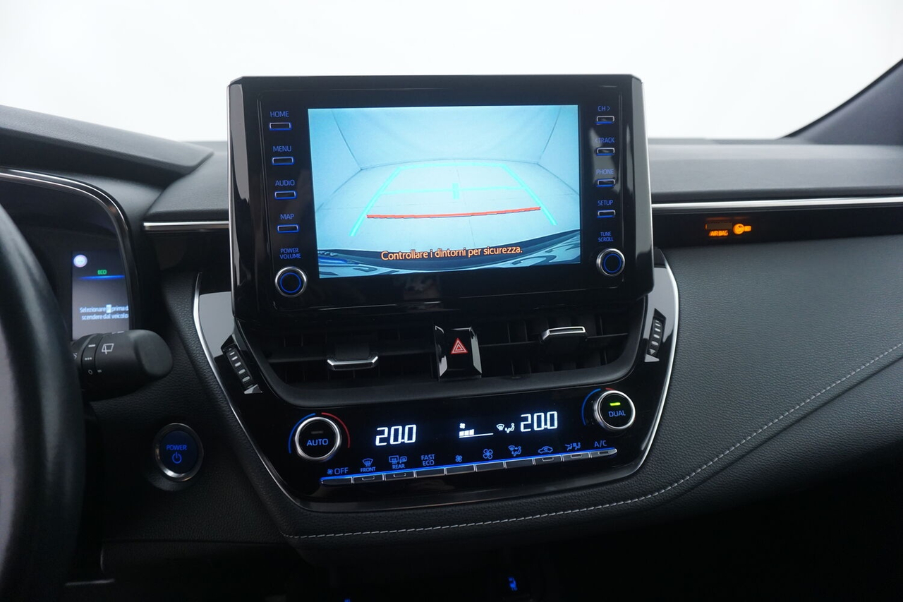 Toyota Corolla Touring Sports — photo 12