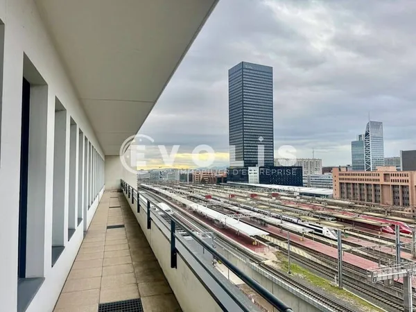 Bureaux 2800 m²