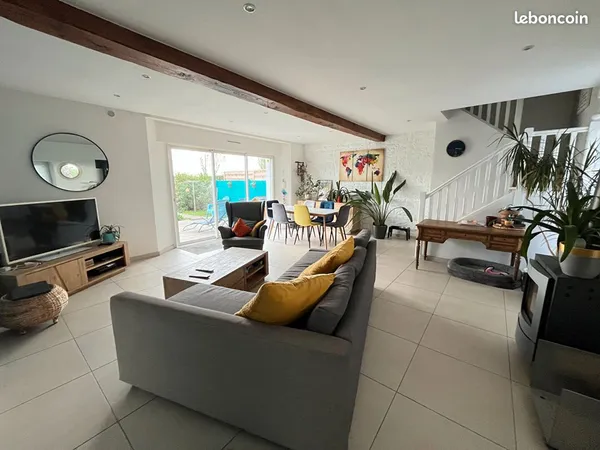 Maison 3 pièces 94 m²