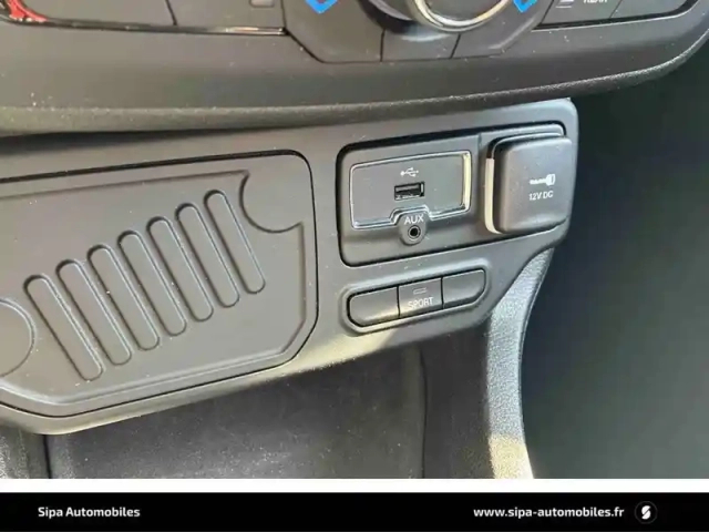 Jeep Renegade 1.3 gse t4 150 ch bvr6 — photo 32